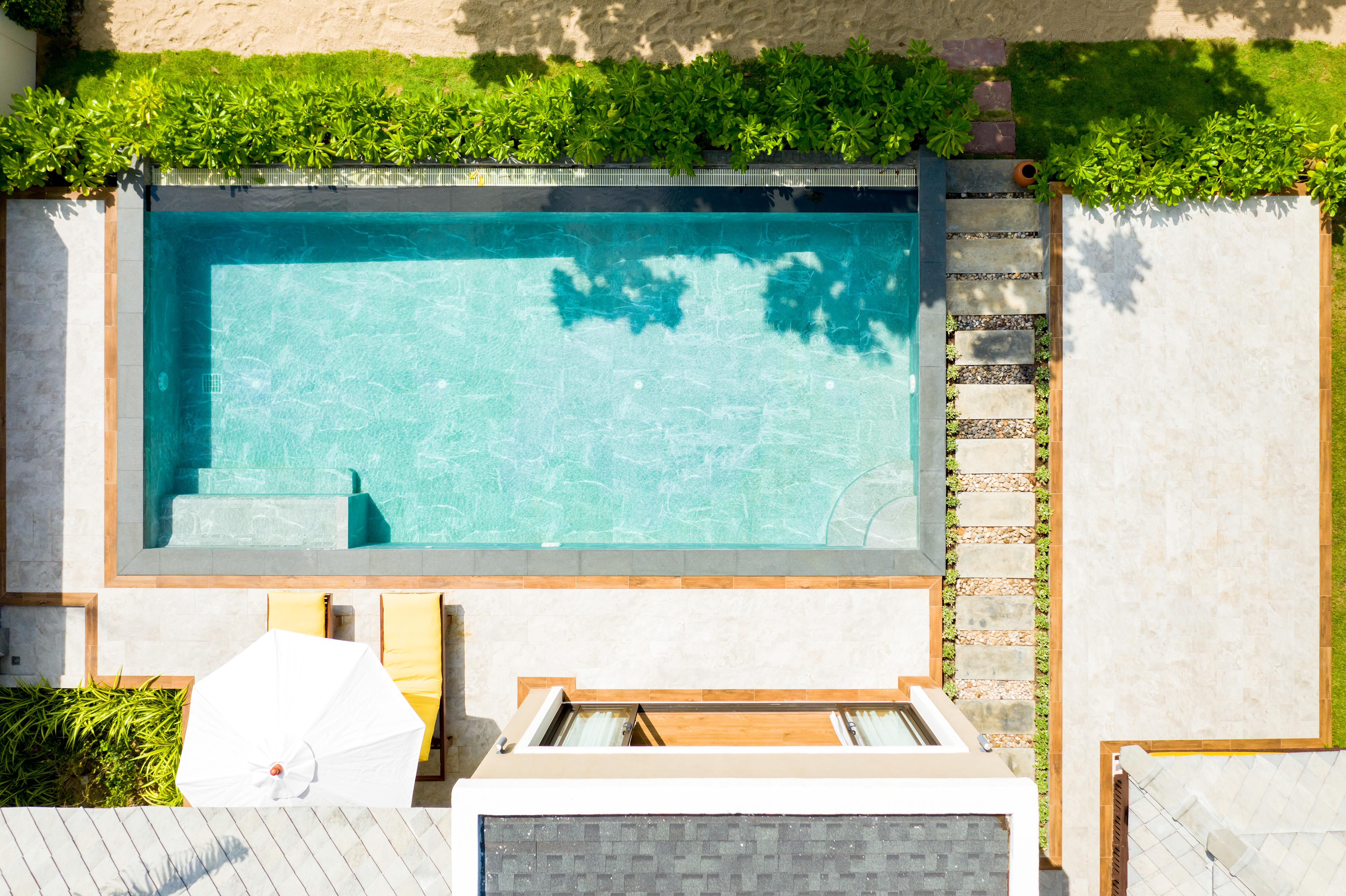 Fair House Villas & Spa, Koh Samui Mae Nam Exterior photo A rooftop pool