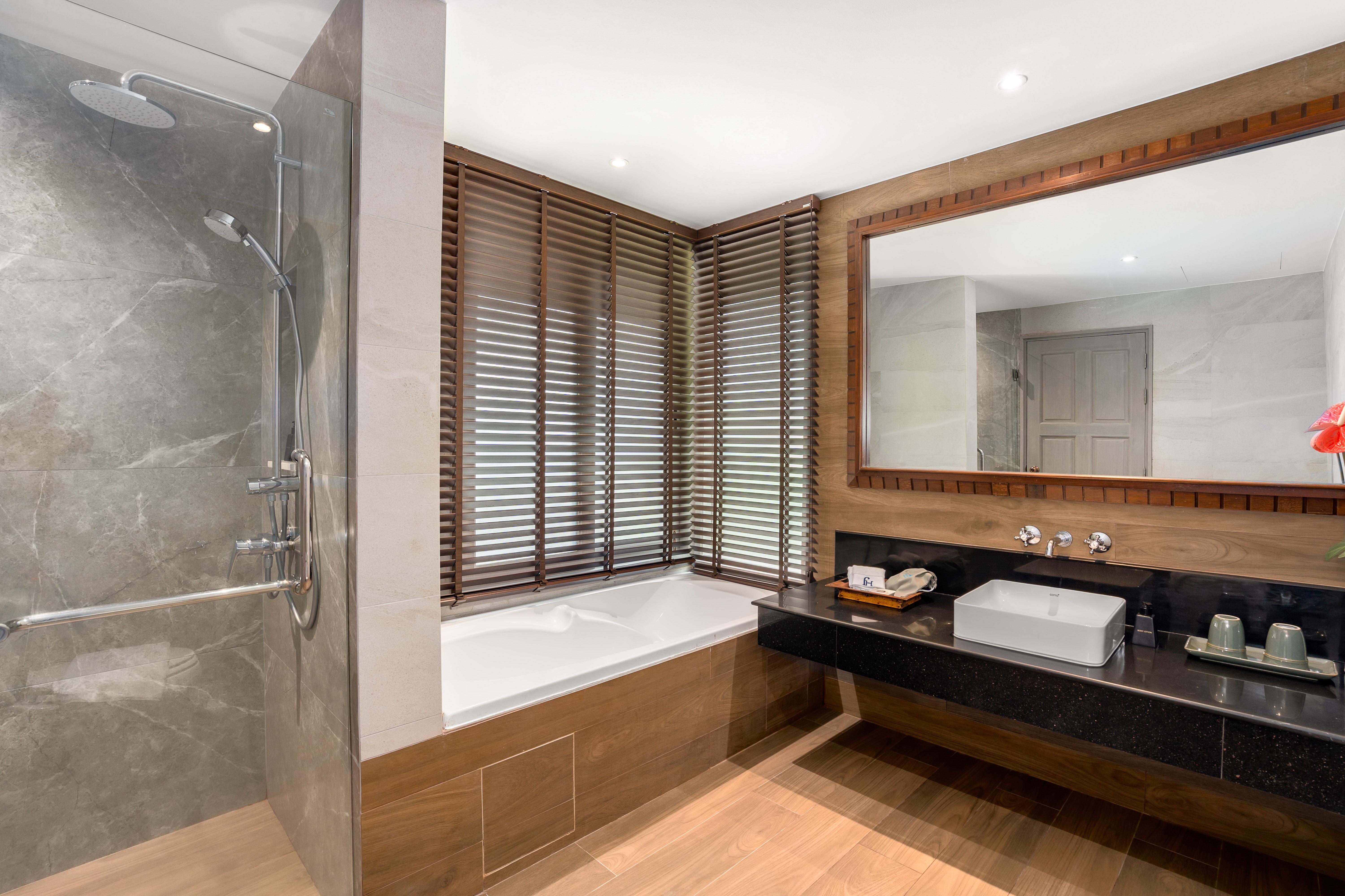 Fair House Villas & Spa, Koh Samui Mae Nam Exterior photo Bathroom